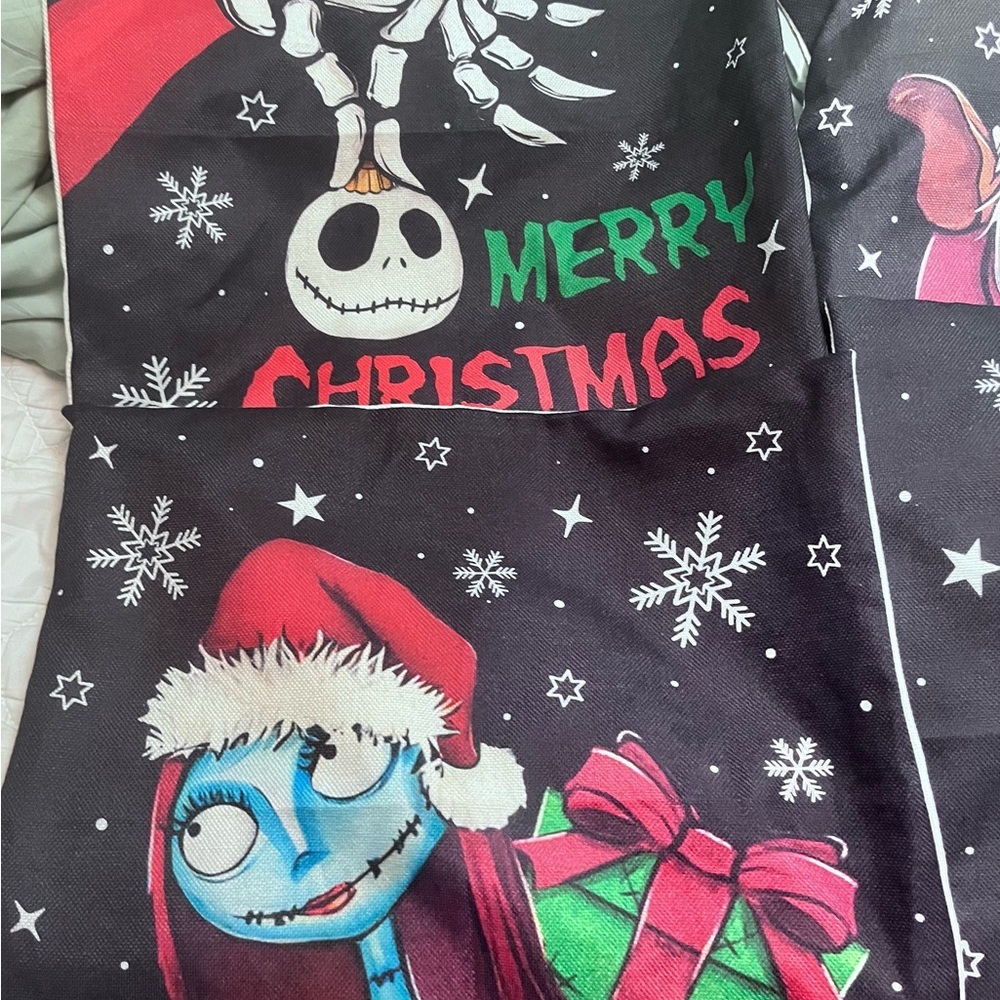 Nightmare Before Christmas Pillowcases – New - Picture 3 of 5
